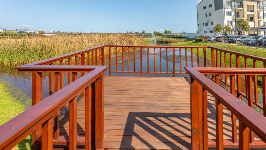 3 Bedroom Property for Sale in Sandown Western Cape